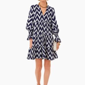 Tuckernuck Pomander Place Navy Ikat Kenzo V-Neck Tiered Flowy Boho Mini Dress M